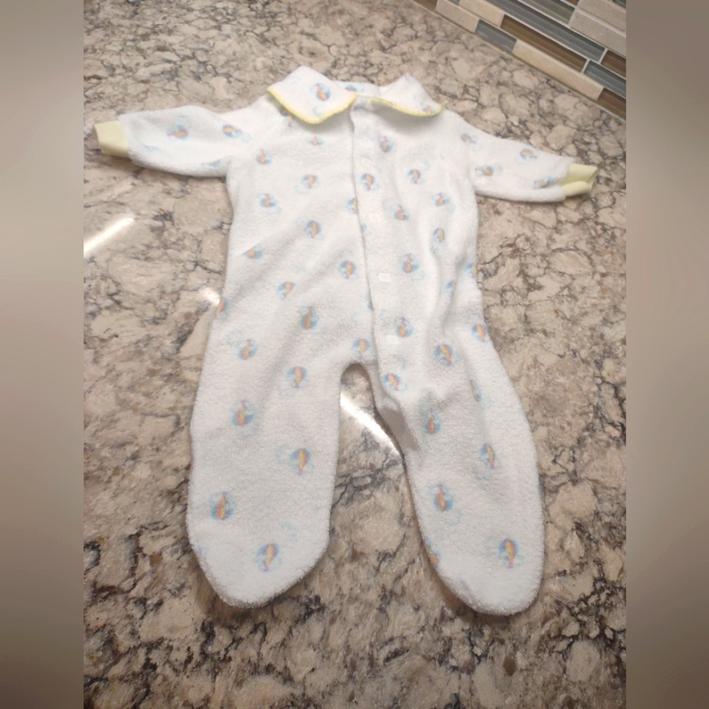 Vintage Terrycloth Newborn Sleeper With Hot Air Balloons - 5-11 lbs.